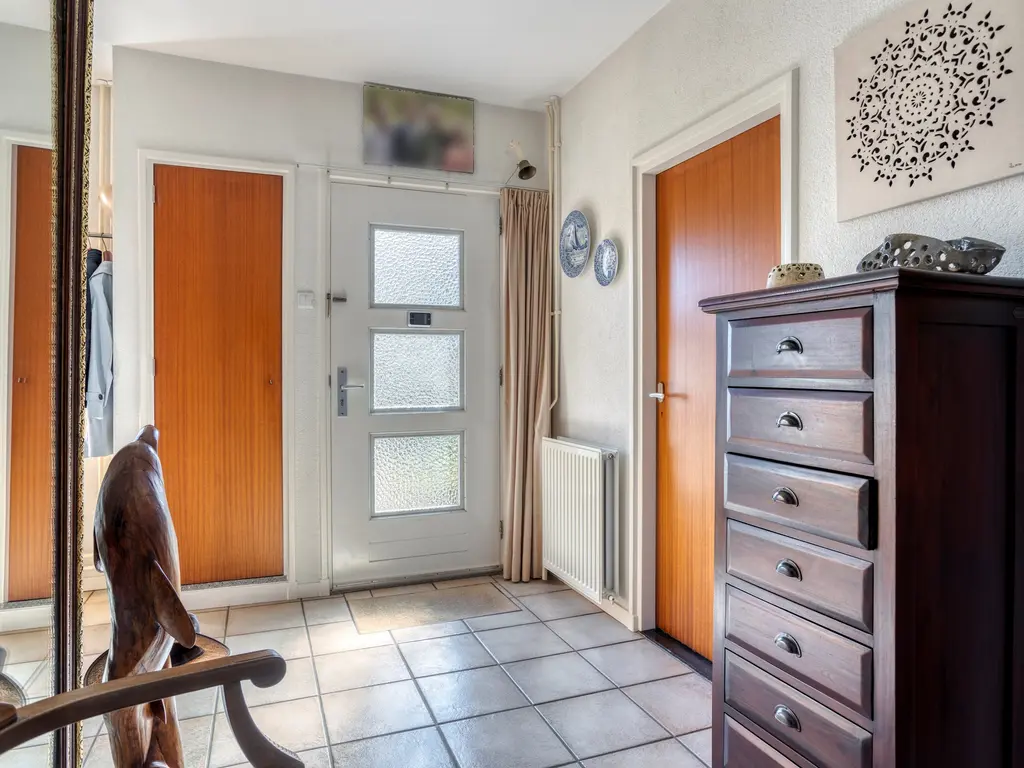 Tibeertlaan 6, Oudenbosch