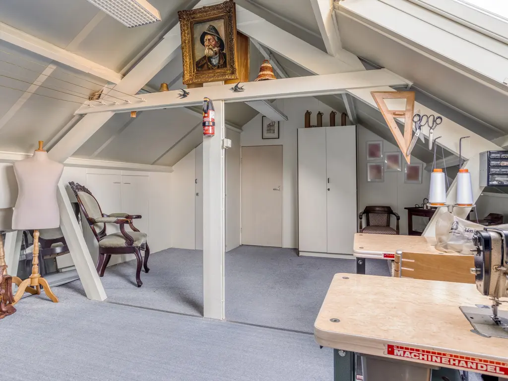 Tibeertlaan 6, Oudenbosch