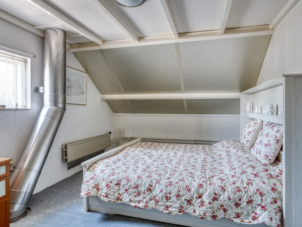 Tibeertlaan 6, Oudenbosch