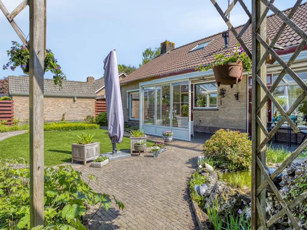 Tibeertlaan 6, Oudenbosch
