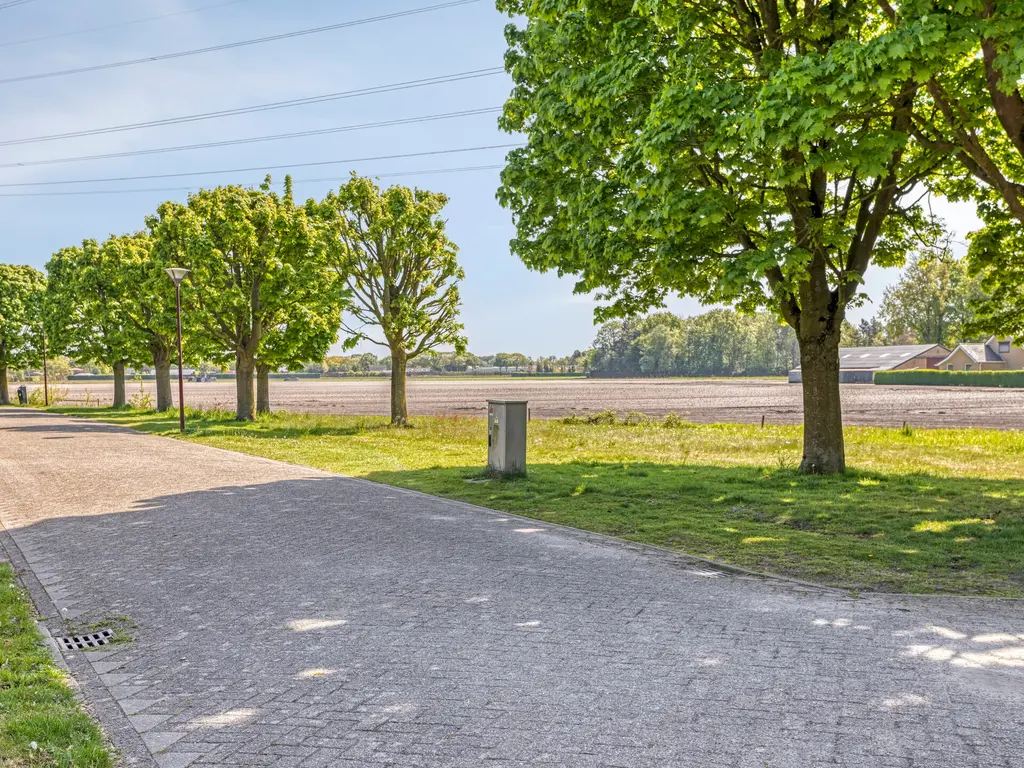 Tibeertlaan 6, Oudenbosch