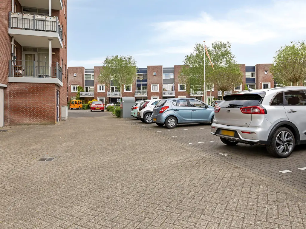 Burgemeester Van Gilsstraat 115, Breda