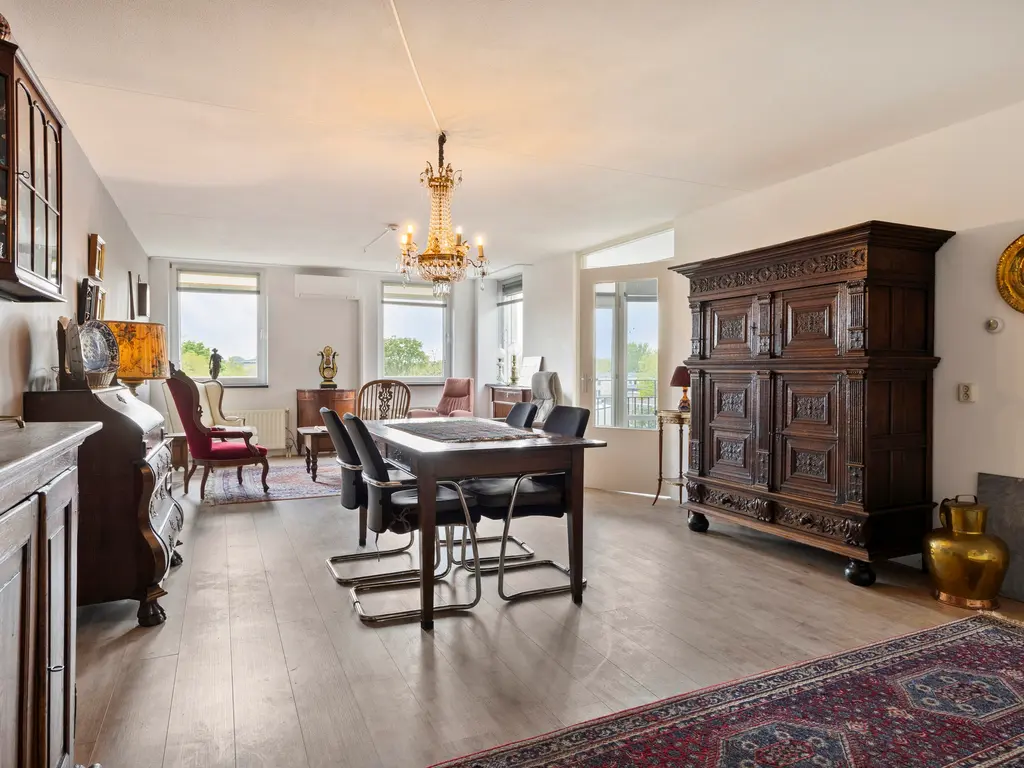 Burgemeester Van Gilsstraat 115, Breda