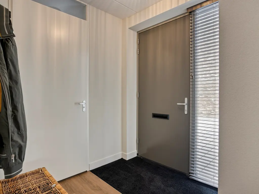 Houtwal 5, Hoeven