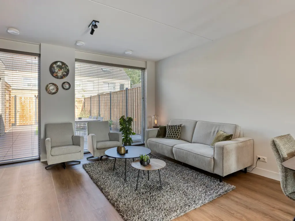 Houtwal 5, Hoeven