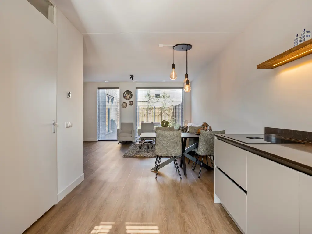 Houtwal 5, Hoeven