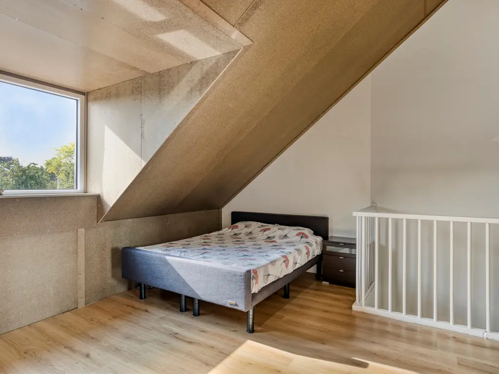 Houtwal 5, Hoeven