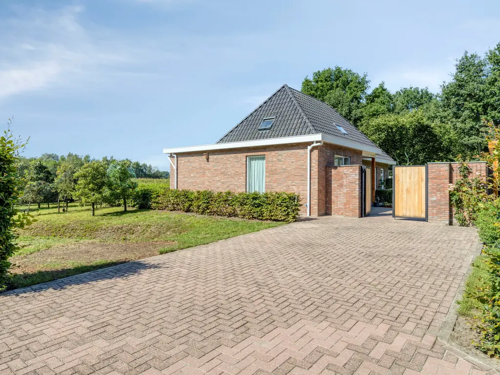 Bijltjesstraat 2, Wernhout