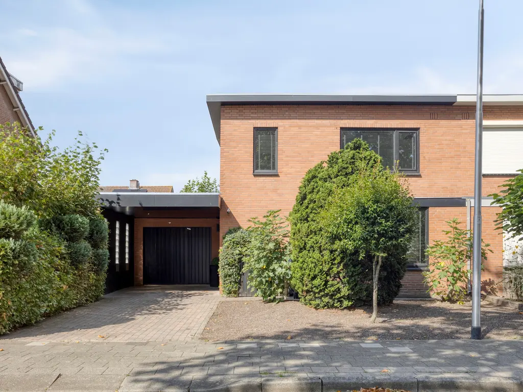 Patrijsstraat 12, Zundert