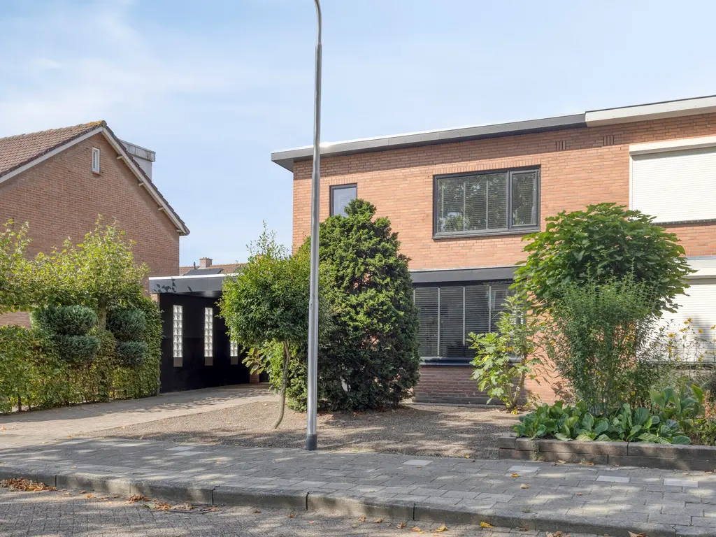 Patrijsstraat 12, Zundert