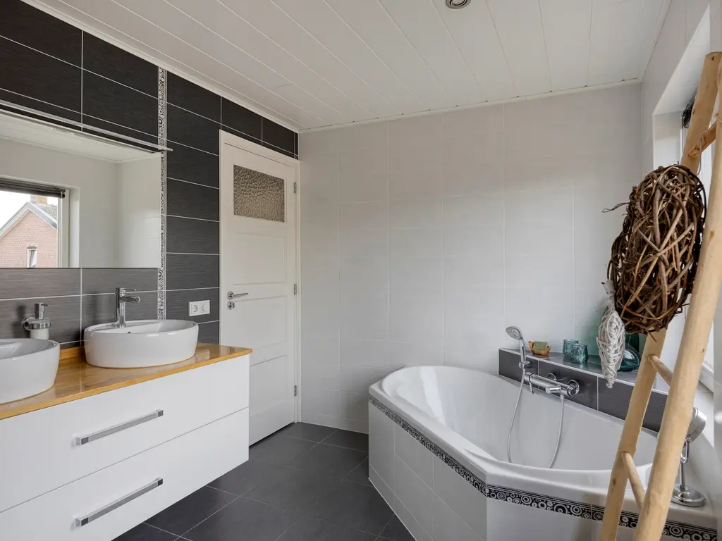 Veldstraat 51, Zundert