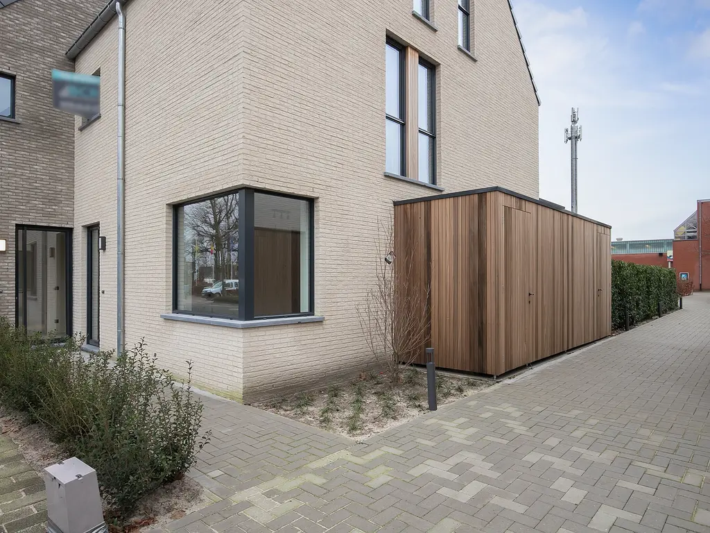 Minderhoutdorp 28  , Hoogstraten