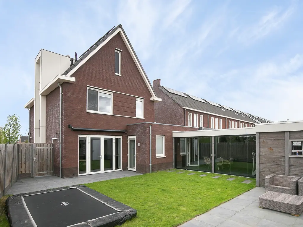 Potgieter 25, Wernhout