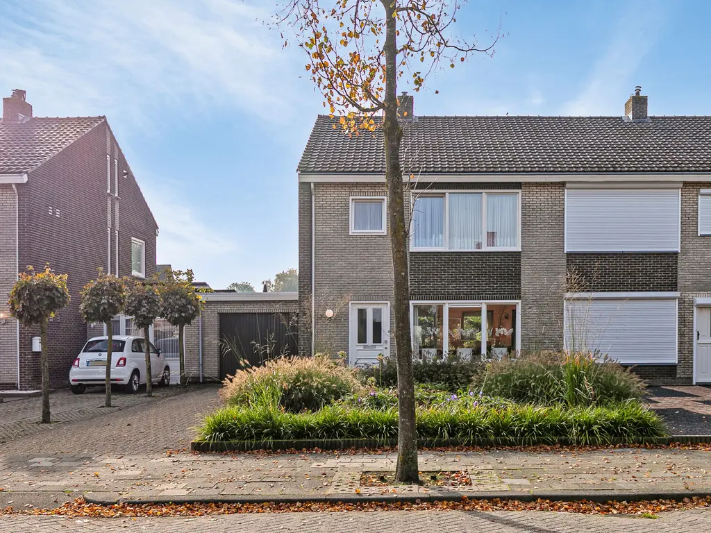 Diepstraat 33, Wernhout