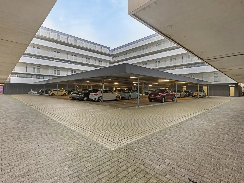 Vijfhagen 144, Breda
