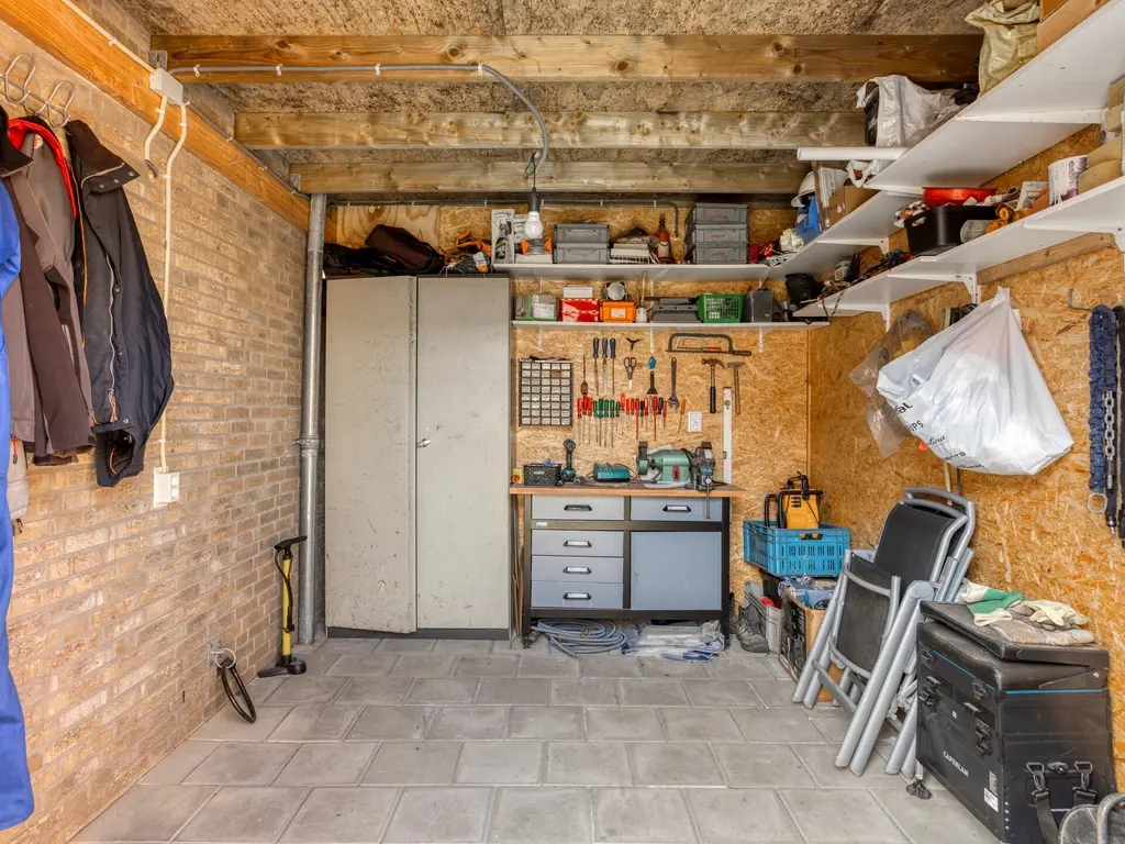 Houtwal 5, Hoeven