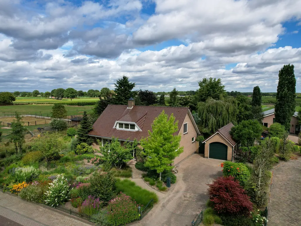 Luitertweg 3, Klein Zundert