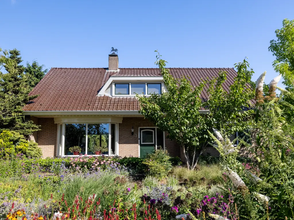 Luitertweg 3, Klein Zundert