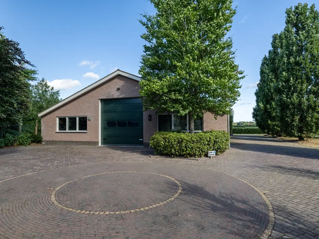 Luitertweg 3, Klein Zundert
