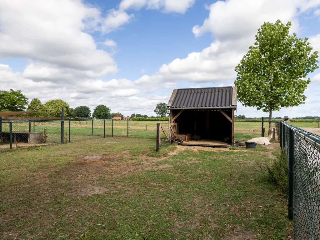 Luitertweg 3, Klein Zundert