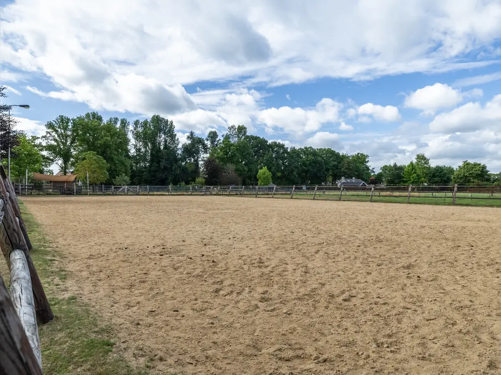 Luitertweg 3, Klein Zundert
