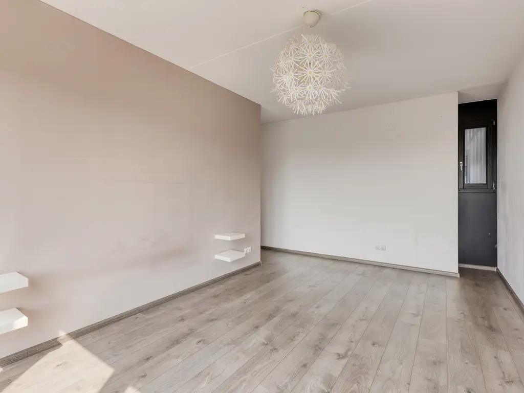 Vijfhagen 82, Breda