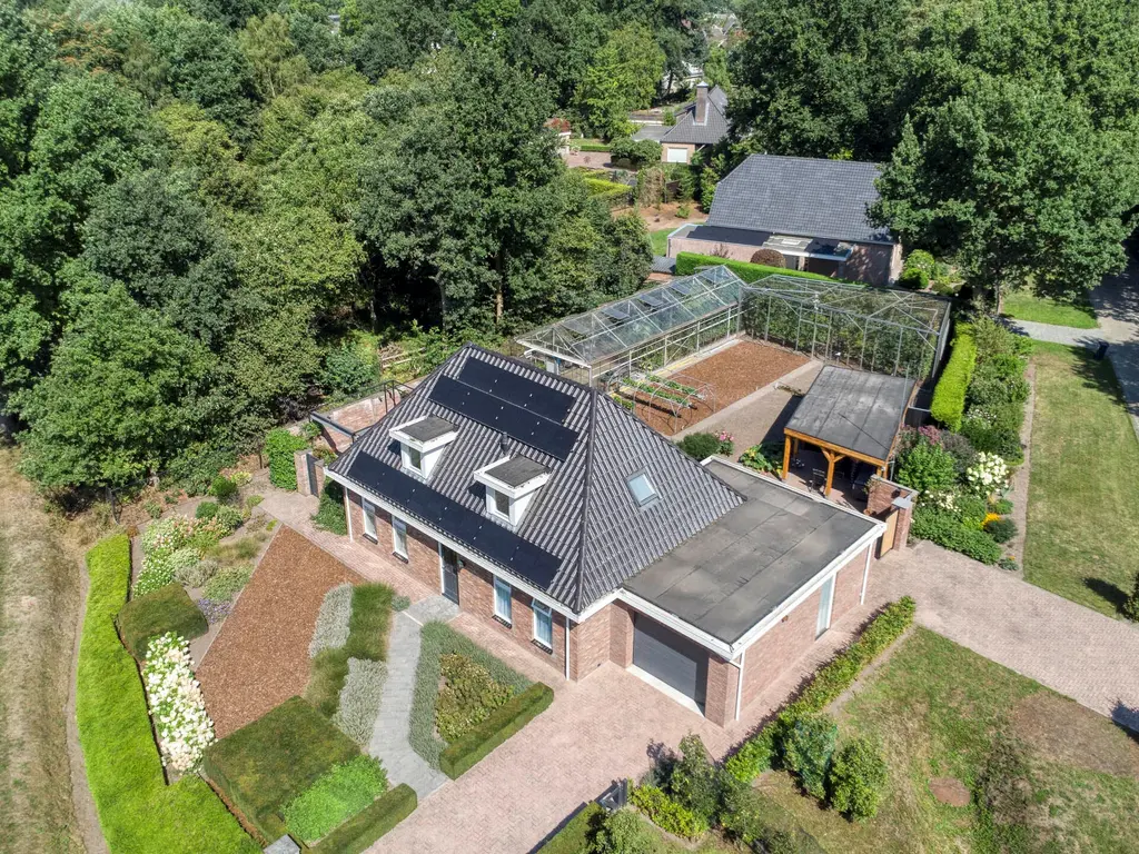 Bijltjesstraat 2, Wernhout