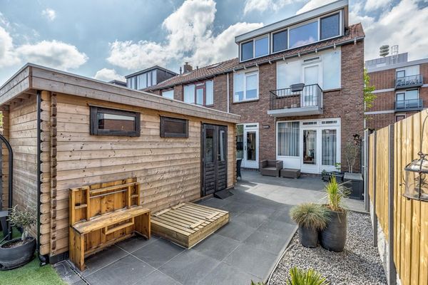 Stoop van Zwijndrechtstraat 9, ZWIJNDRECHT