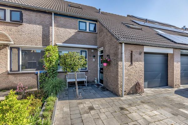 Bazuinstraat 21, ZWIJNDRECHT
