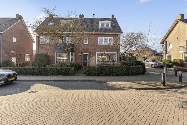 Willy Sluiterweg 10, ZWIJNDRECHT