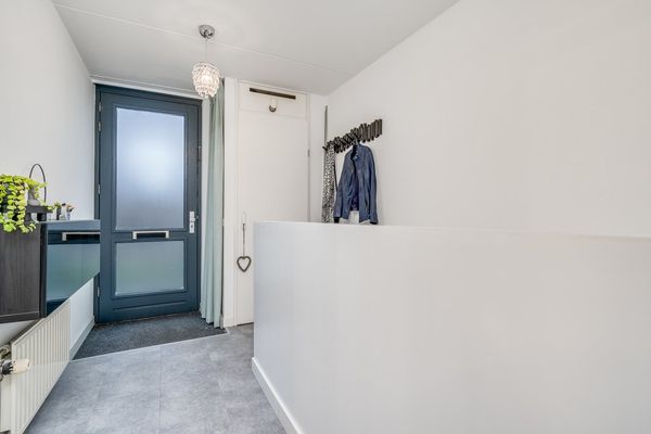 Tolhuis 8, ZWIJNDRECHT