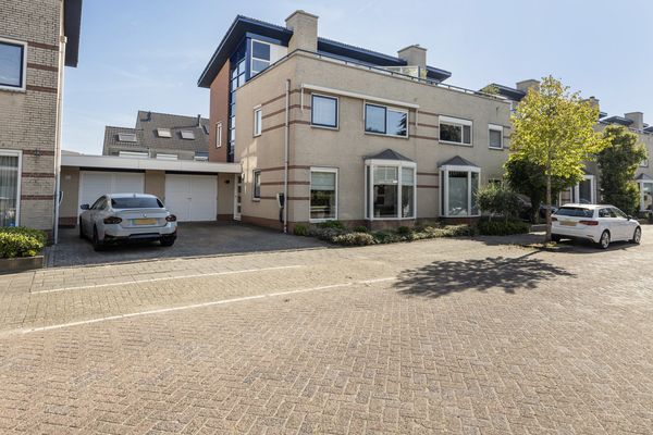 Bolero 61, ZWIJNDRECHT