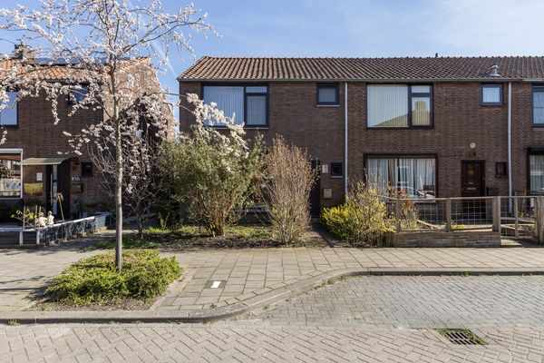 Mesdagstraat 18, ZWIJNDRECHT