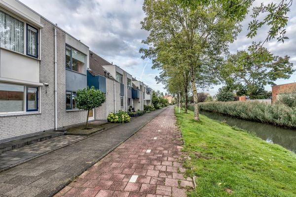 Serenade 16, ZWIJNDRECHT