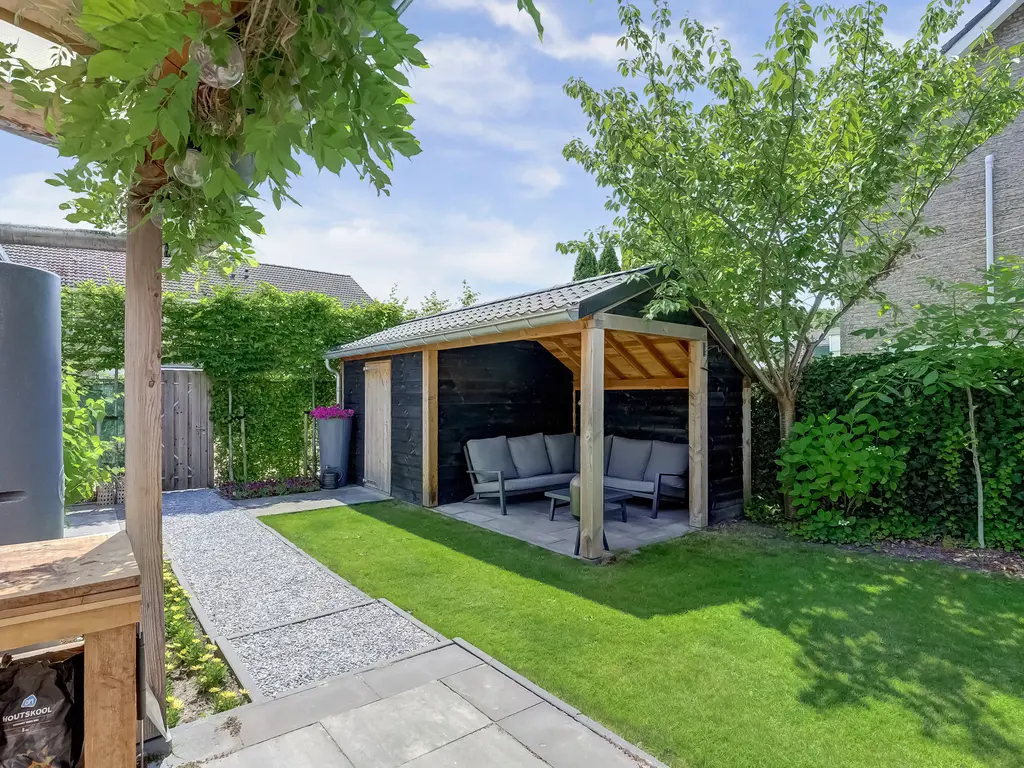 Christiaan Huygenslaan 16, SPIJKENISSE