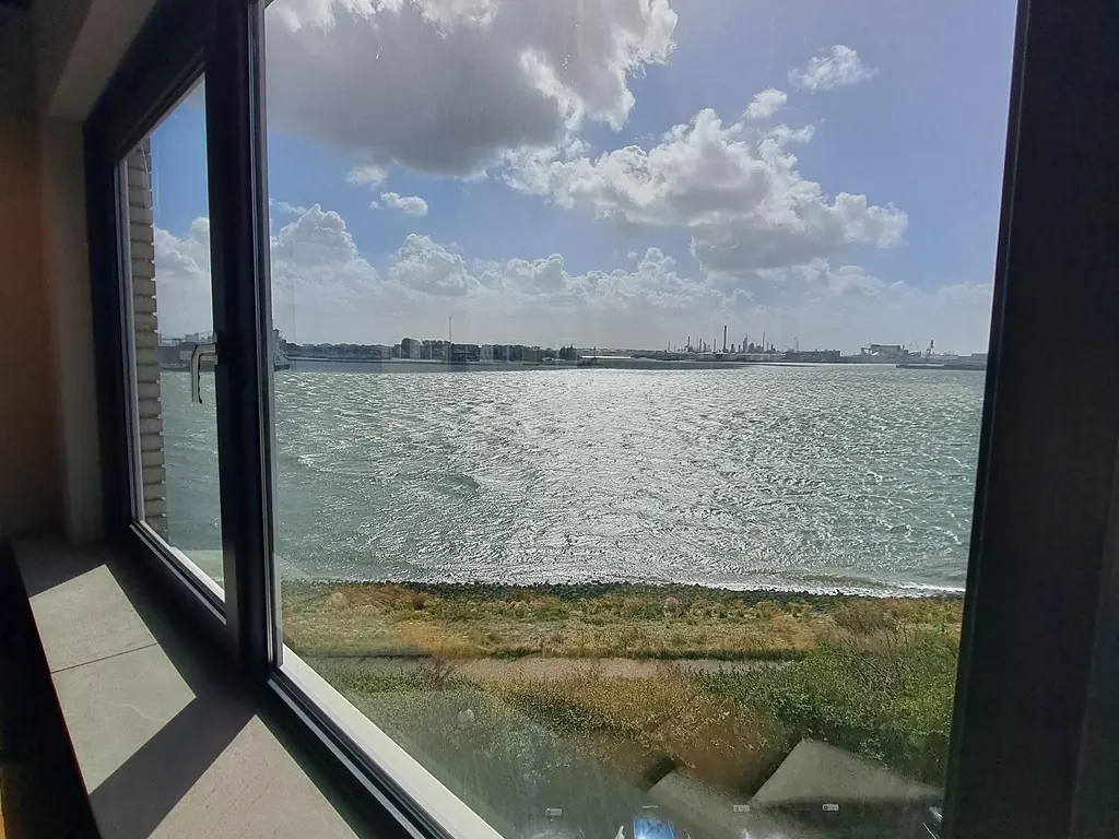 Stoomloggerweg 6B, VLAARDINGEN