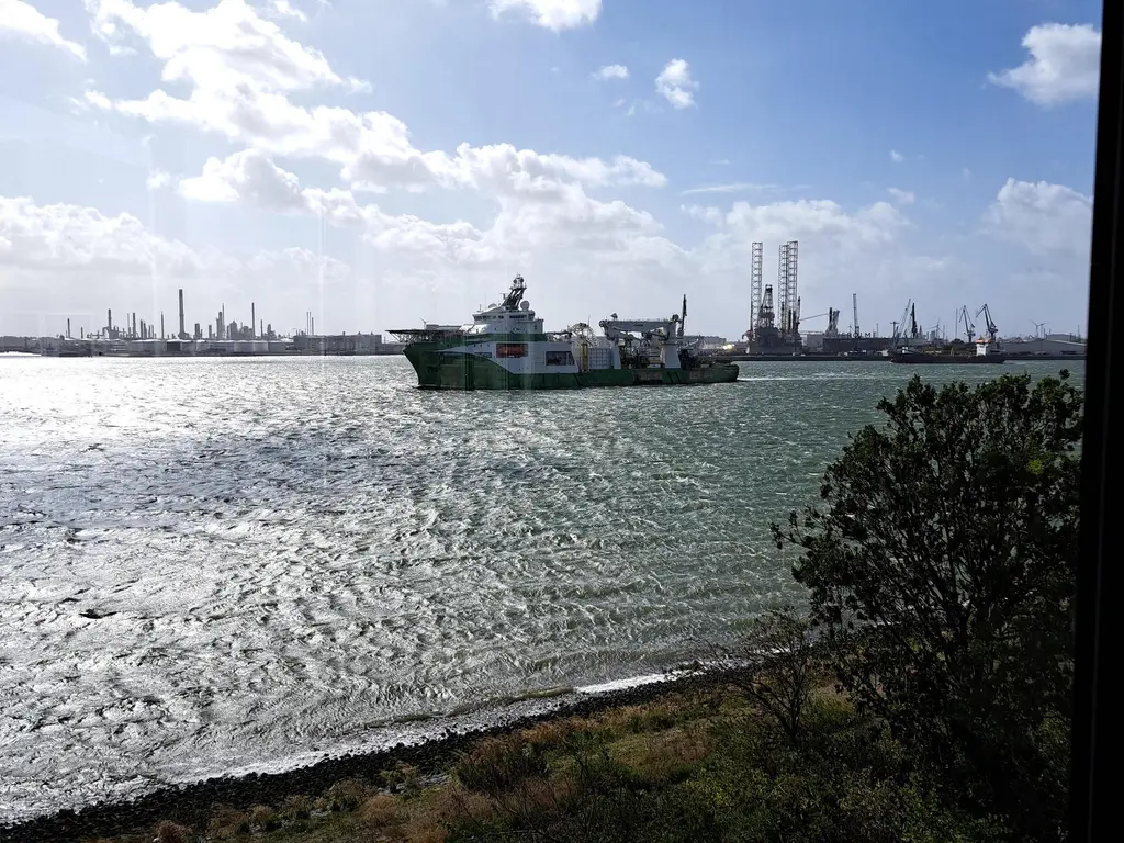 Stoomloggerweg 6B, VLAARDINGEN