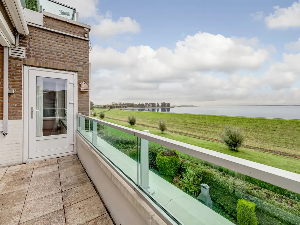 Getijstroom 42, HELLEVOETSLUIS