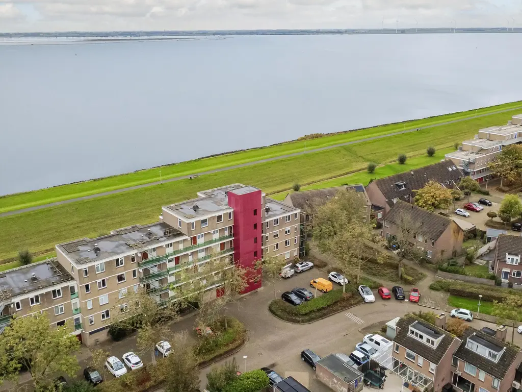 Getijstroom 42, HELLEVOETSLUIS