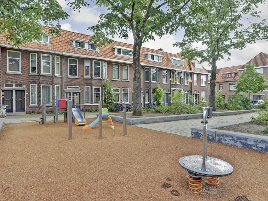 Dirk van Wassenaarstraat 28B, SCHIEDAM