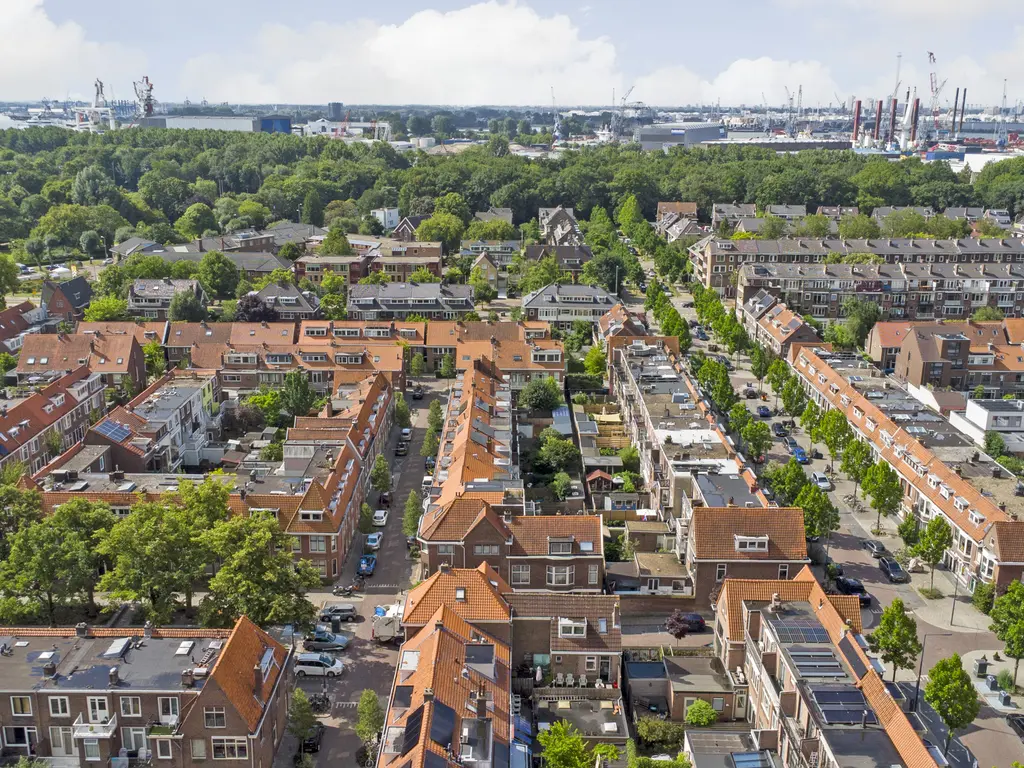 Dirk van Wassenaarstraat 28B, SCHIEDAM