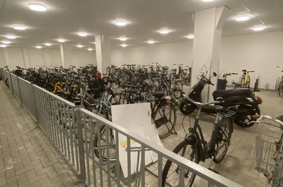 Prins Hendrikkade 12A