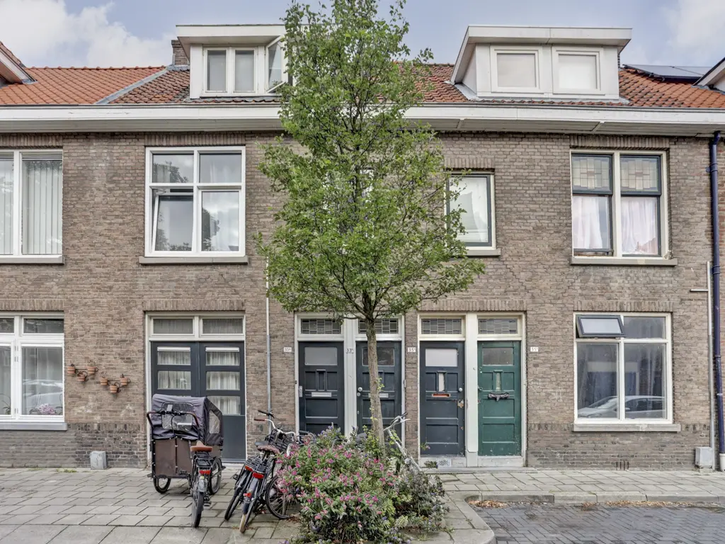 Bilderdijkstraat 33B, SCHIEDAM