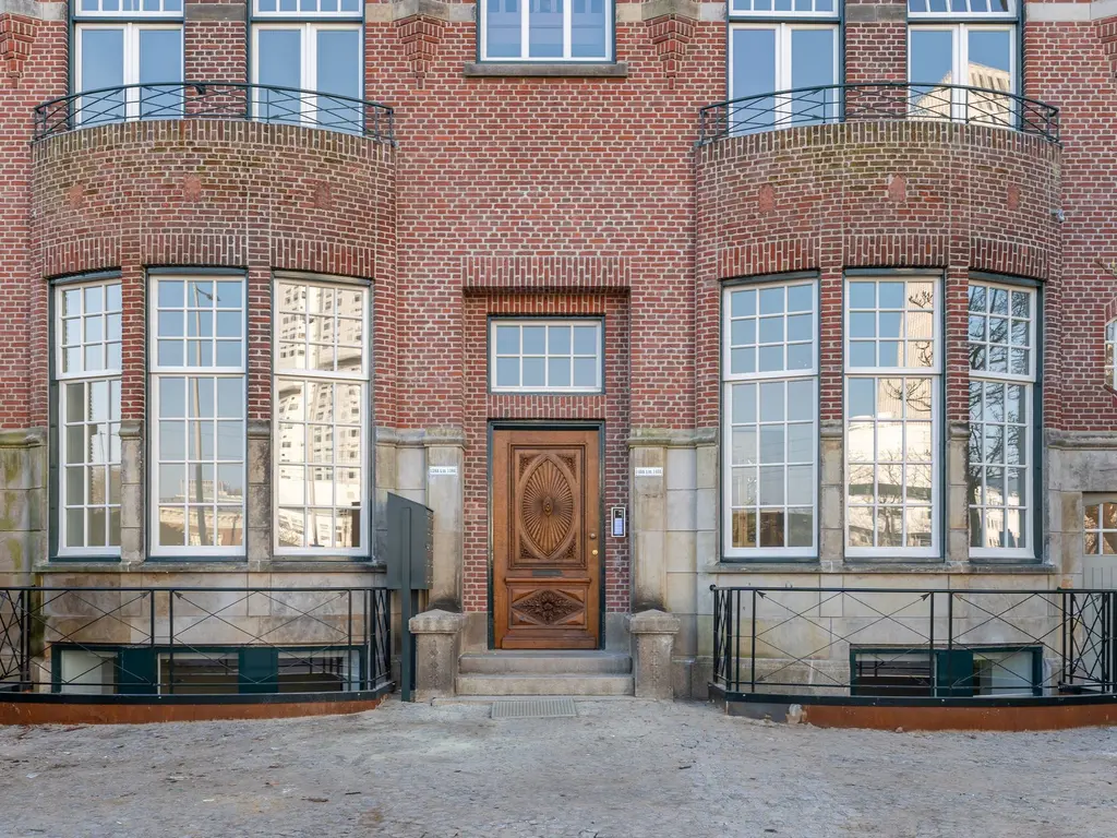 Westzeedijk 140B, ROTTERDAM