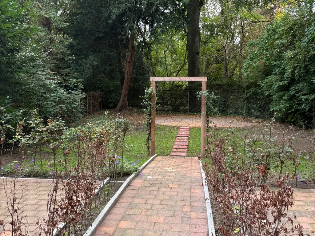 Westzeedijk 140B, ROTTERDAM