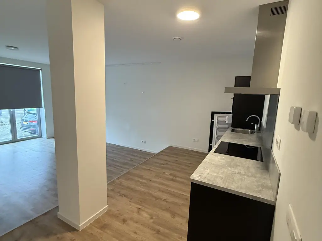 Prins Hendrikkade 10N, ROTTERDAM