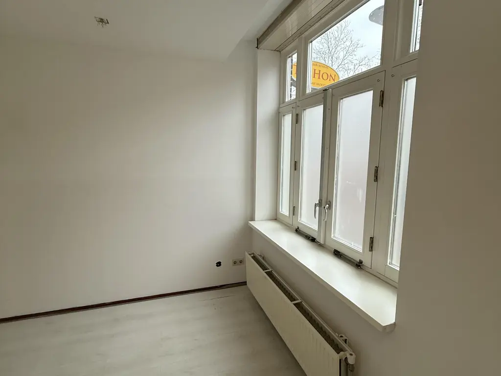 Strevelsweg 57A, ROTTERDAM