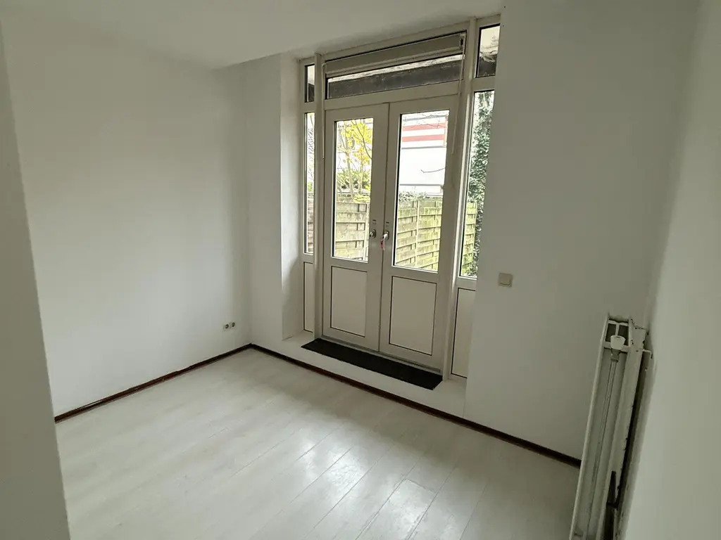 Strevelsweg 57A, ROTTERDAM