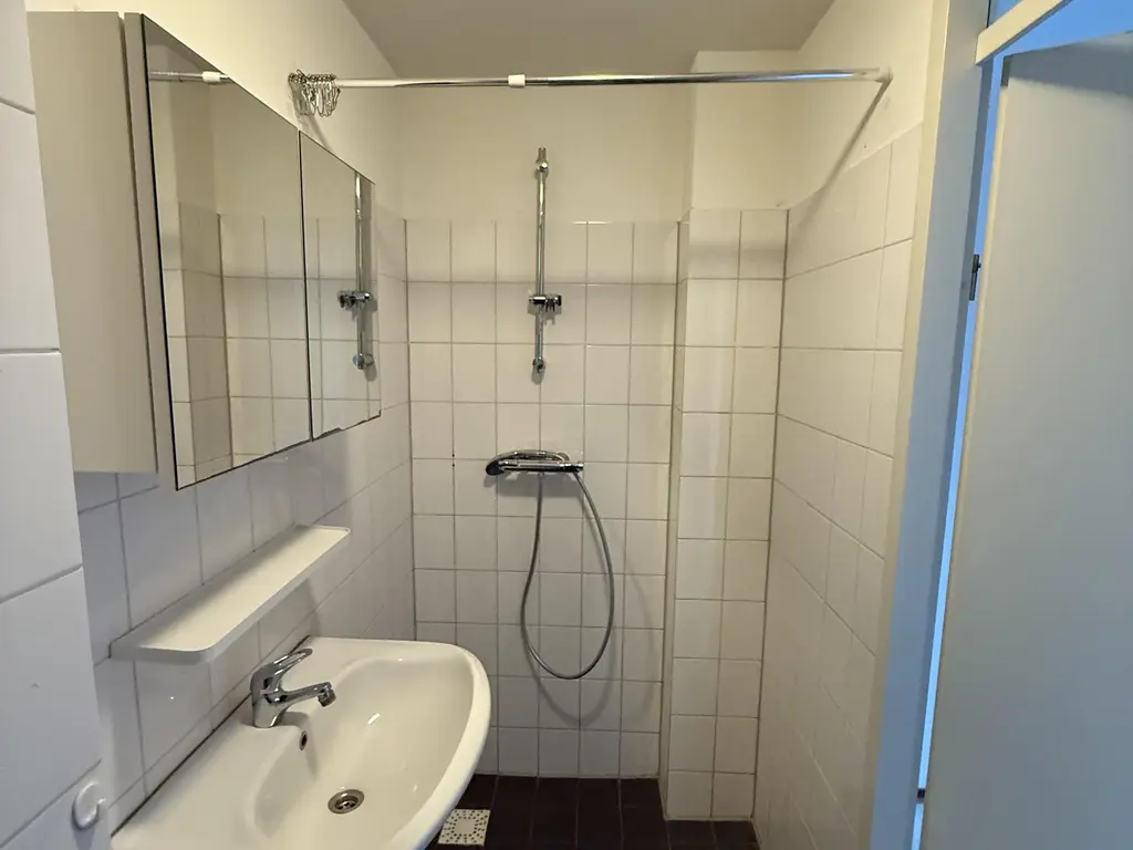 Strevelsweg 57A, ROTTERDAM