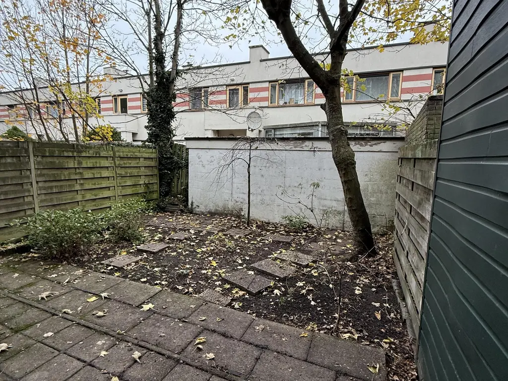 Strevelsweg 57A, ROTTERDAM